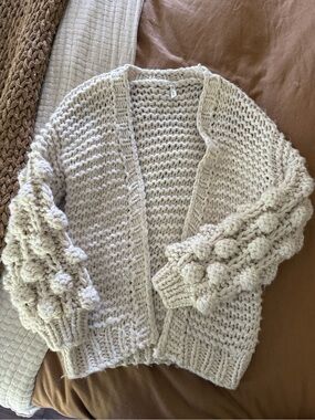 Vici Chunky Cream Bubble-Sleeve Open Cardigan Sweater size S/M